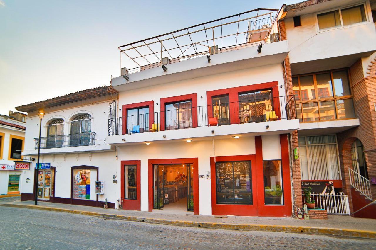 Hostal Ten to Ten Puerto Vallarta Esterno foto